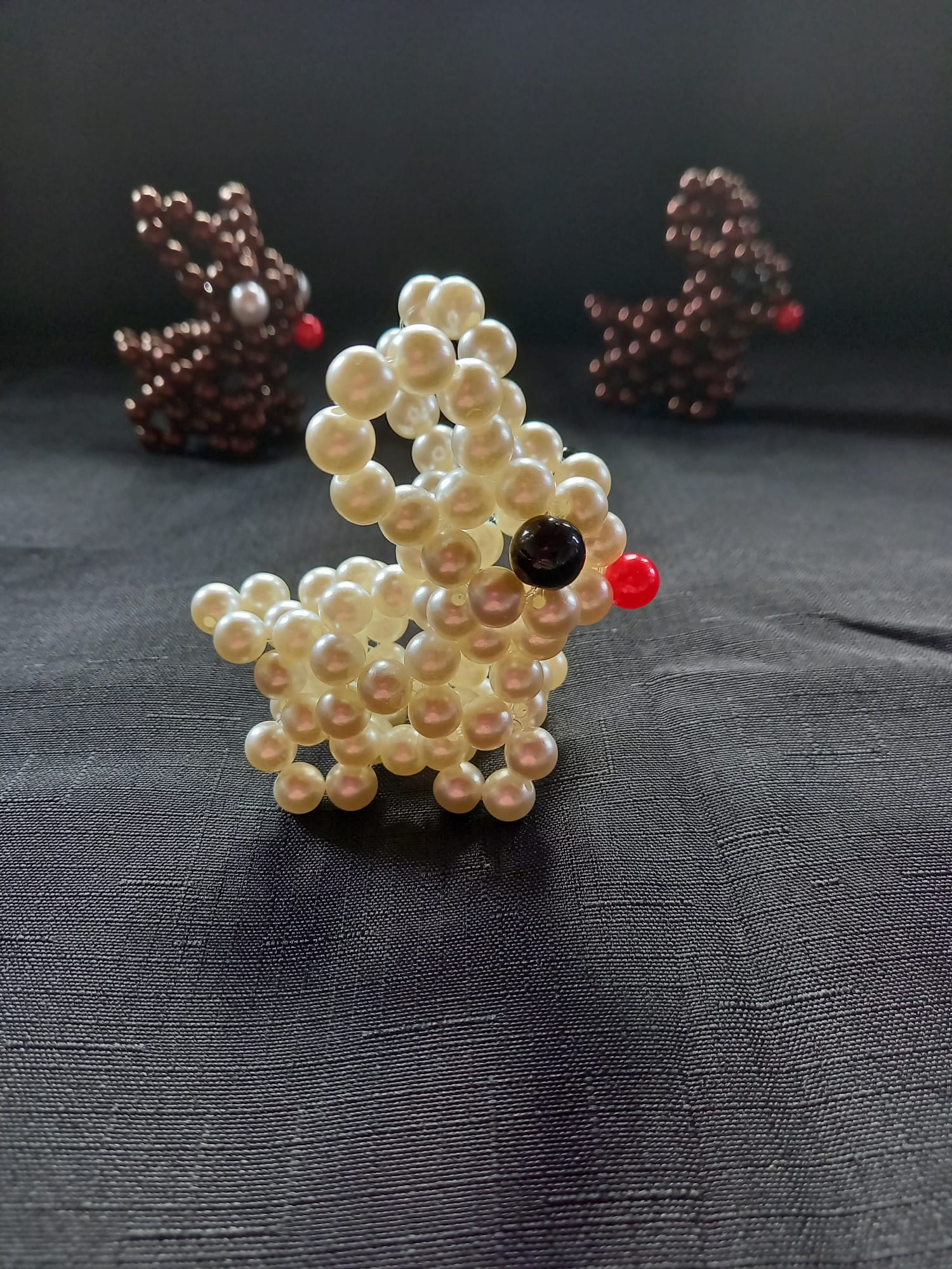 Perlen-Osterhase – handgefertigt (einzeln oder im Set)