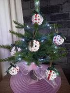 Weihnachtskugeln aus Perlen 6er Set